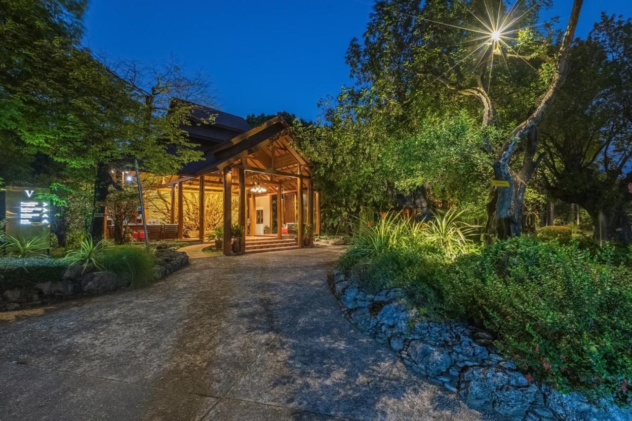 Vanasin Residence Tak Exteriér fotografie