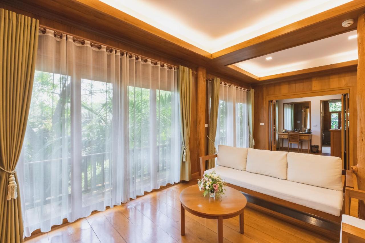 Vanasin Residence Tak Exteriér fotografie